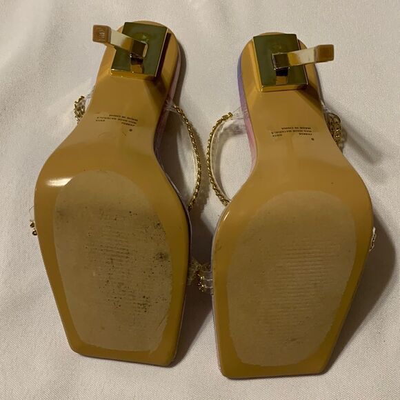 Cape Robbin Size 8 Strappy goldchain heels with goldtone heels - Picture 6 of 13